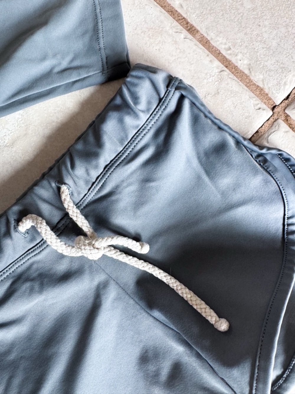 Ina • Rashguard Set - Picture 2 of 4